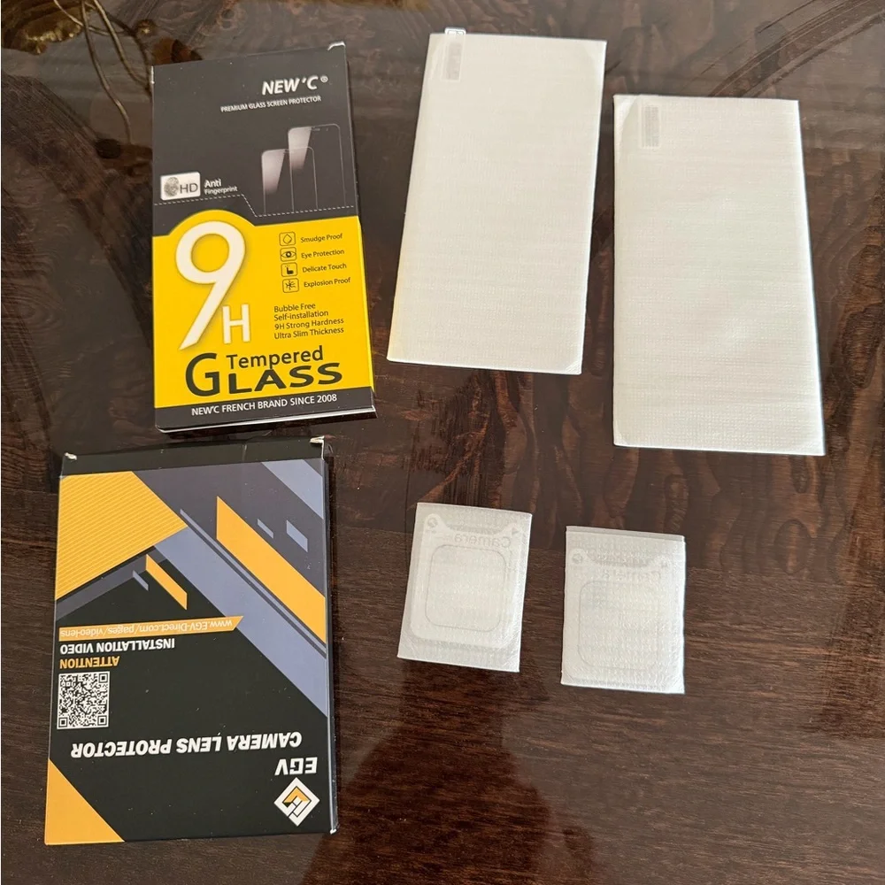 iPhone 12 Pro Max charger screen protector - Picture 4 of 6